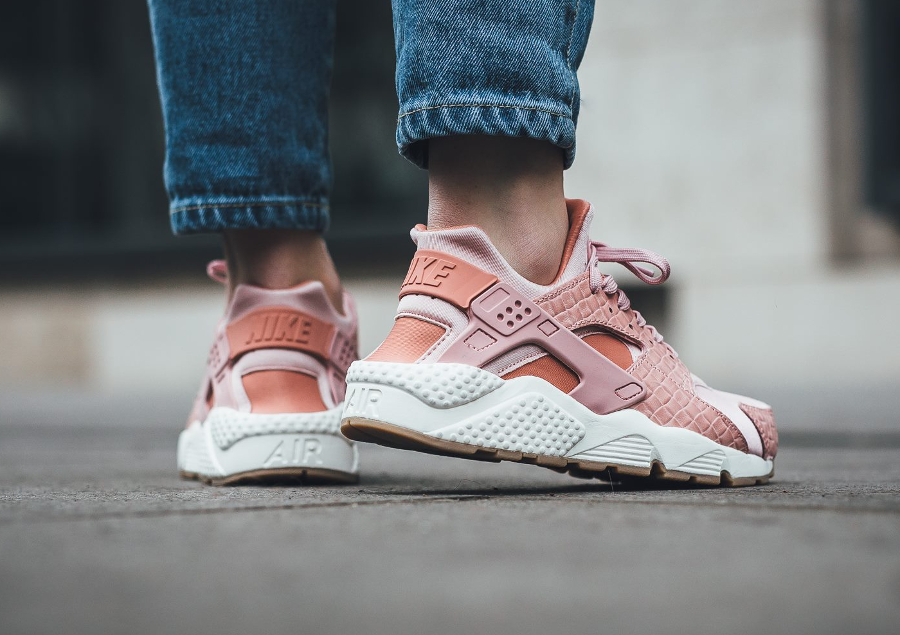 nike air huarache rose