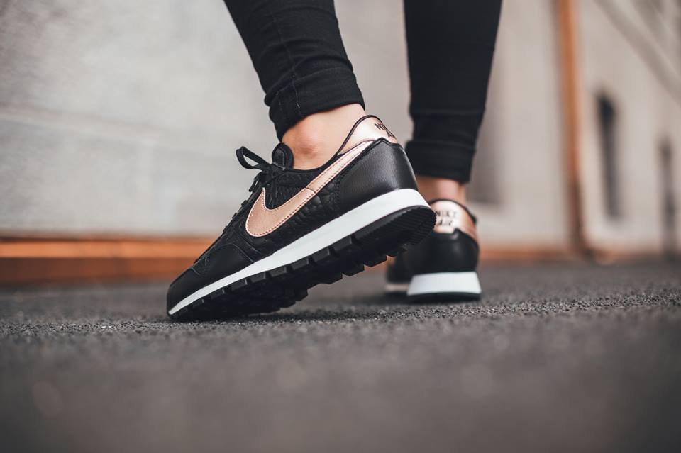 nike air pegasus 83 femme