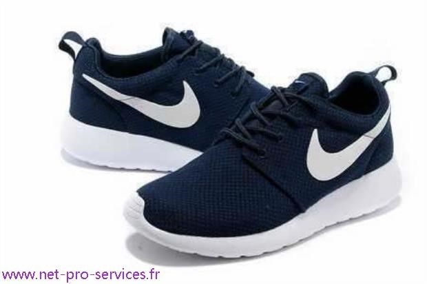 nike - roshe run - baskets